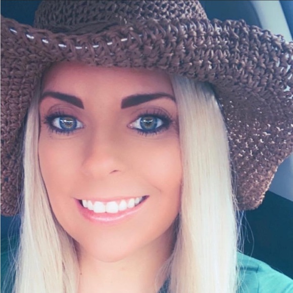 GENTLY USED (<2 months total) Jaanuu women’s wine colored scrub sets. - Picture 2 of 2